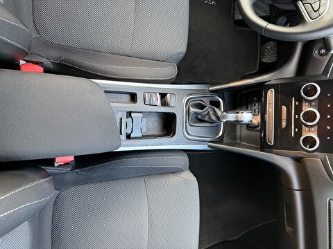 renault, megane, sedan 1.3 tce touch edc, otomatik, benzin 2.el otomobil | renew 13