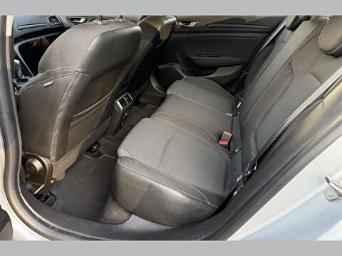 renault, megane, sedan 1.3 tce touch edc, otomatik, benzin 2.el otomobil | renew 10