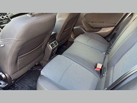 renault, megane, sedan 1.3 tce touch edc, otomatik, benzin 2.el otomobil | renew 14