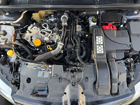 renault, megane, sedan 1.3 tce touch edc, otomatik, benzin 2.el otomobil | renew 21