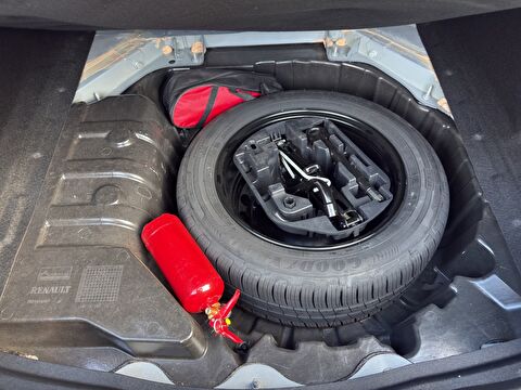 renault, megane, sedan 1.3 tce touch edc, otomatik, benzin 2.el otomobil | renew 22