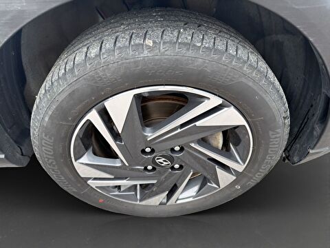 hyundai, bayon, 1.4 mpı jump, otomatik, benzin 2.el otomobil | renew 8