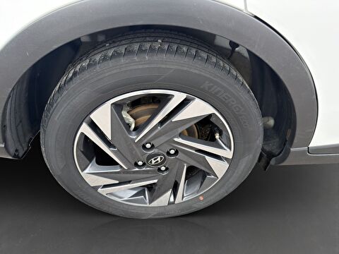 hyundai, bayon, 1.4 mpı jump, otomatik, benzin 2.el otomobil | renew 7