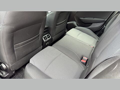 renault, megane, sedan 1.3 tce touch edc, otomatik, benzin 2.el otomobil | renew 13