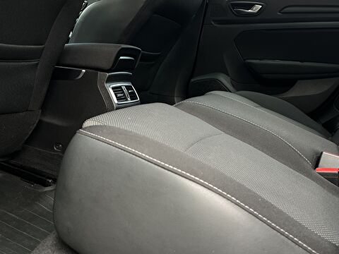 renault, megane, sedan 1.3 tce touch edc, otomatik, benzin 2.el otomobil | renew 15