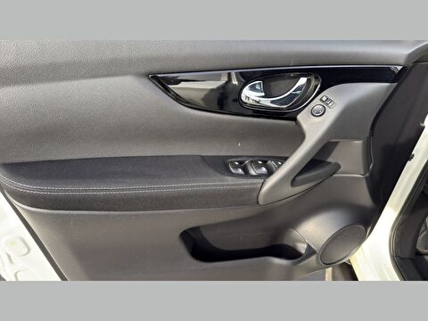 nissan, qashqai, suv 1.2 dıg-t sky pack, manuel, benzin 2.el otomobil | renew 24