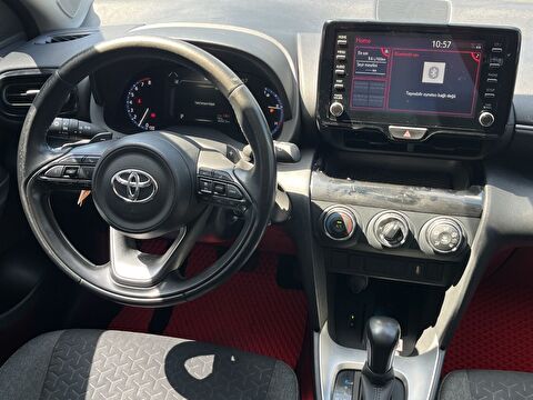 toyota, yaris cross, 1.5 hybrid flame x-pack e-cvt, otomatik, benzin 2.el otomobil | renew 13