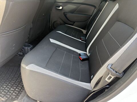 dacia, sandero, 0.9 tce techroad easy-r, otomatik, benzin 2.el otomobil | renew 15