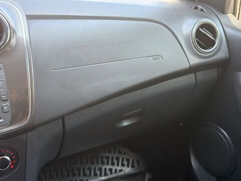 dacia, sandero, 0.9 tce techroad easy-r, otomatik, benzin 2.el otomobil | renew 25