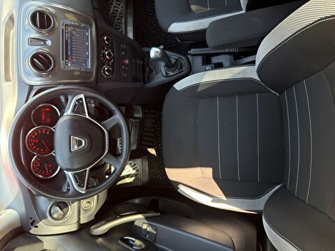 dacia, sandero, 0.9 tce techroad easy-r, otomatik, benzin 2.el otomobil | renew 18