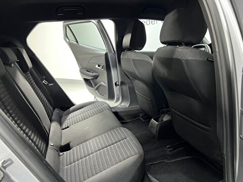 peugeot, 2008, crossover 1.5 bluehdı active prime eat8, otomatik, dizel 2.el otomobil | renew 32