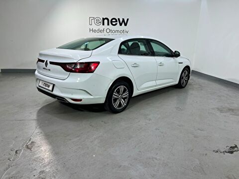 renault, megane, sedan 1.3 tce touch edc, otomatik, benzin 2.el otomobil | renew 19