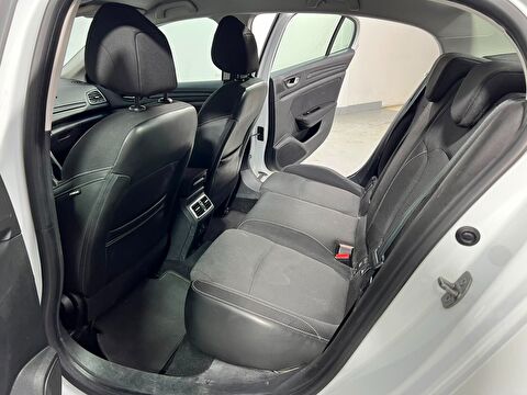 renault, megane, sedan 1.3 tce touch edc, otomatik, benzin 2.el otomobil | renew 34