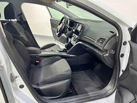 renault, megane, sedan 1.3 tce touch edc, otomatik, benzin 2.el otomobil | renew 32