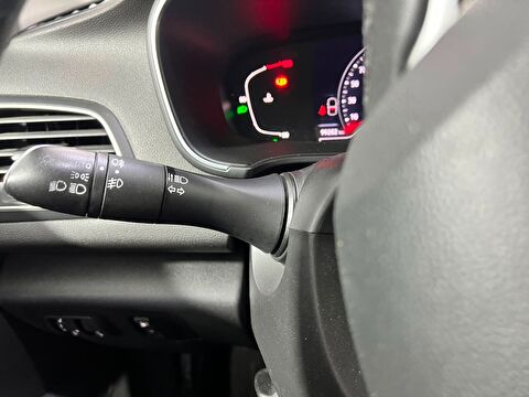 renault, megane, sedan 1.3 tce touch edc, otomatik, benzin 2.el otomobil | renew 29