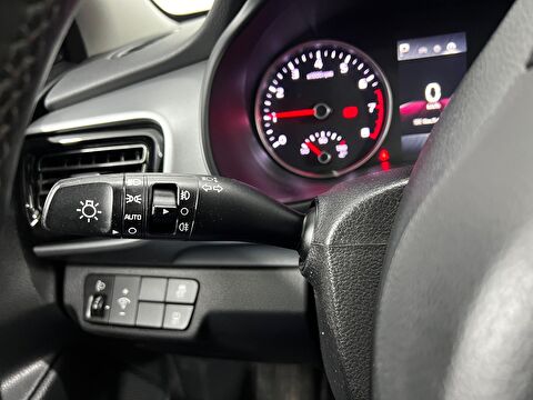 kia, stonic, suv 1.4 mpı business otomatik, otomatik, benzin 2.el otomobil | renew 25