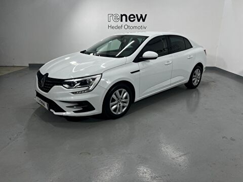 Sedan 1.3 TCe Joy Comfort EDC, 2. el otomobil | renew