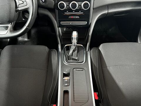 renault, megane, sedan 1.3 tce touch edc, otomatik, benzin 2.el otomobil | renew 22