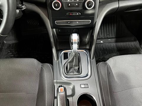 renault, megane, sedan 1.3 tce joy edc, otomatik, benzin 2.el otomobil | renew 27