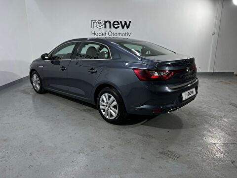 renault, megane, sedan 1.3 tce joy edc, otomatik, benzin 2.el otomobil | renew 17