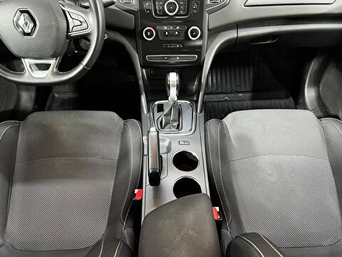 renault, megane, sedan 1.3 tce joy edc, otomatik, benzin 2.el otomobil | renew 30