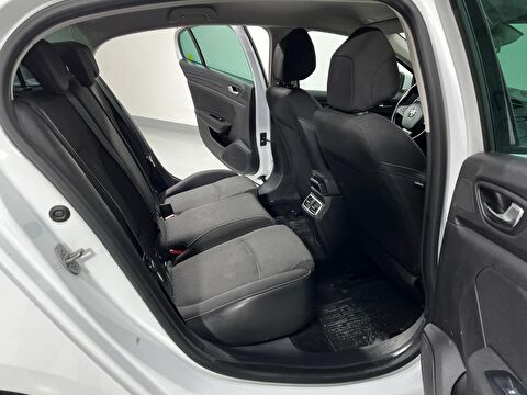 renault, megane, sedan 1.3 tce joy comfort edc, otomatik, benzin 2.el otomobil | renew 31