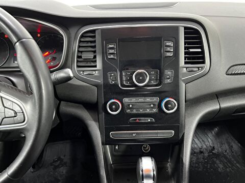 renault, megane, sedan 1.3 tce joy comfort edc, otomatik, benzin 2.el otomobil | renew 21