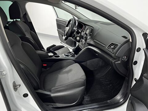 renault, megane, sedan 1.3 tce joy comfort edc, otomatik, benzin 2.el otomobil | renew 30