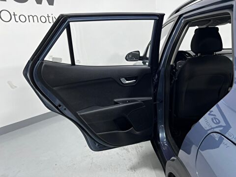kia, stonic, suv 1.4 mpı cool otomatik, otomatik, benzin 2.el otomobil | renew 33