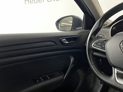 renault, megane, sedan 1.3 tce touch edc, otomatik, benzin 2.el otomobil | renew 22