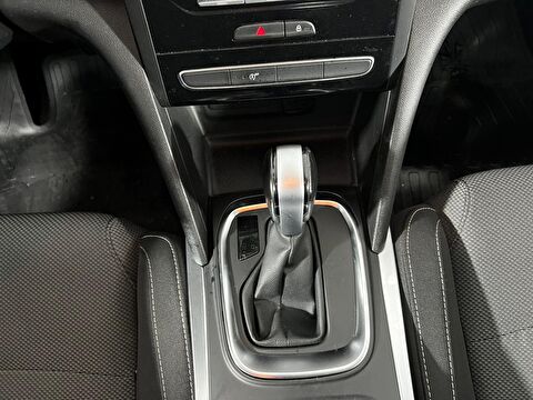 renault, megane, sedan 1.3 tce touch edc, otomatik, benzin 2.el otomobil | renew 35