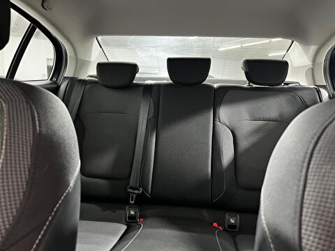 renault, megane, sedan 1.3 tce touch edc, otomatik, benzin 2.el otomobil | renew 34