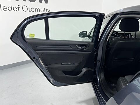 renault, megane, sedan 1.3 tce touch edc, otomatik, benzin 2.el otomobil | renew 36