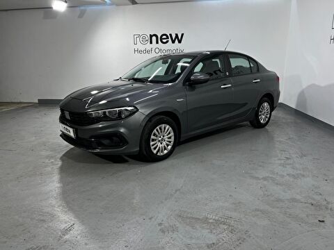 Sedan 1.3 MultiJet Easy, 2. el otomobil | renew