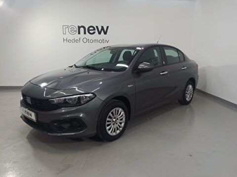 Sedan 1.3 MultiJet Easy, 2. el otomobil | renew