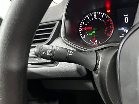 renault, clio, hatchback 1.0 tce joy x-tronic, otomatik, benzin 2.el otomobil | renew 25