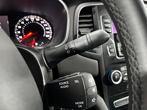 renault, megane, sedan 1.3 tce joy comfort edc, otomatik, benzin 2.el otomobil | renew 25