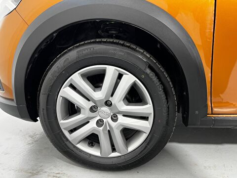 dacia, sandero, hatchback 1.0 tce stepway expression cvt, otomatik, benzin 2.el otomobil | renew 37