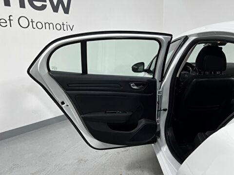 renault, megane, sedan 1.3 tce touch edc, otomatik, benzin 2.el otomobil | renew 39