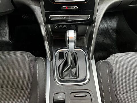 renault, megane, sedan 1.3 tce touch edc, otomatik, benzin 2.el otomobil | renew 27