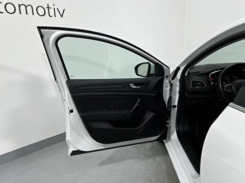 renault, megane, sedan 1.3 tce touch edc, otomatik, benzin 2.el otomobil | renew 37