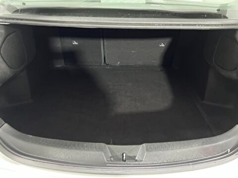 renault, megane, sedan 1.3 tce touch edc, otomatik, benzin 2.el otomobil | renew 40