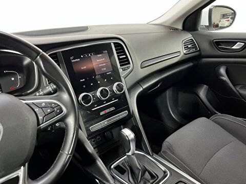 renault, megane, sedan 1.3 tce touch edc, otomatik, benzin 2.el otomobil | renew 22