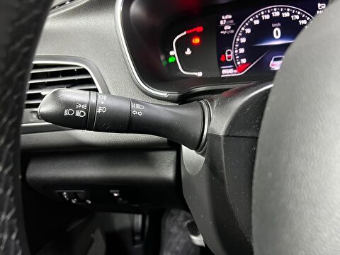 renault, megane, sedan 1.3 tce touch edc, otomatik, benzin 2.el otomobil | renew 30