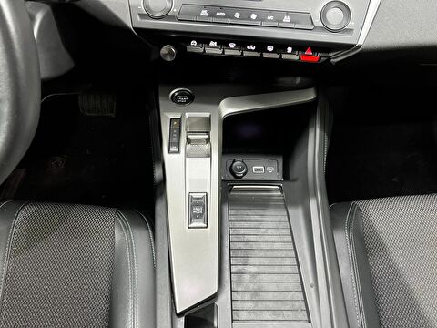 peugeot, 308, hatchback 1.2 puretech allure eat8, otomatik, benzin 2.el otomobil | renew 26