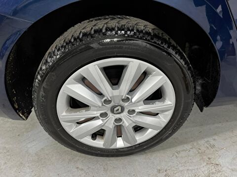 renault, megane, sedan 1.3 tce joy edc, otomatik, benzin 2.el otomobil | renew 40