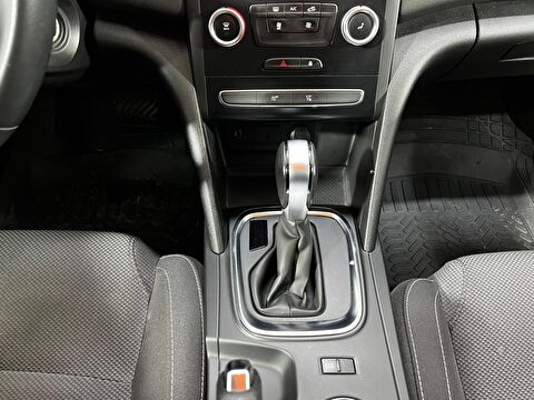 renault, megane, sedan 1.3 tce joy edc, otomatik, benzin 2.el otomobil | renew 26