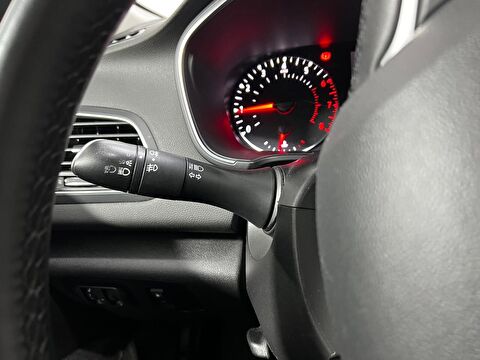 renault, megane, sedan 1.3 tce joy edc, otomatik, benzin 2.el otomobil | renew 28