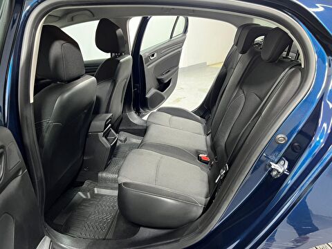 renault, megane, sedan 1.3 tce joy edc, otomatik, benzin 2.el otomobil | renew 32