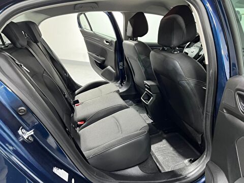 renault, megane, sedan 1.3 tce joy edc, otomatik, benzin 2.el otomobil | renew 37